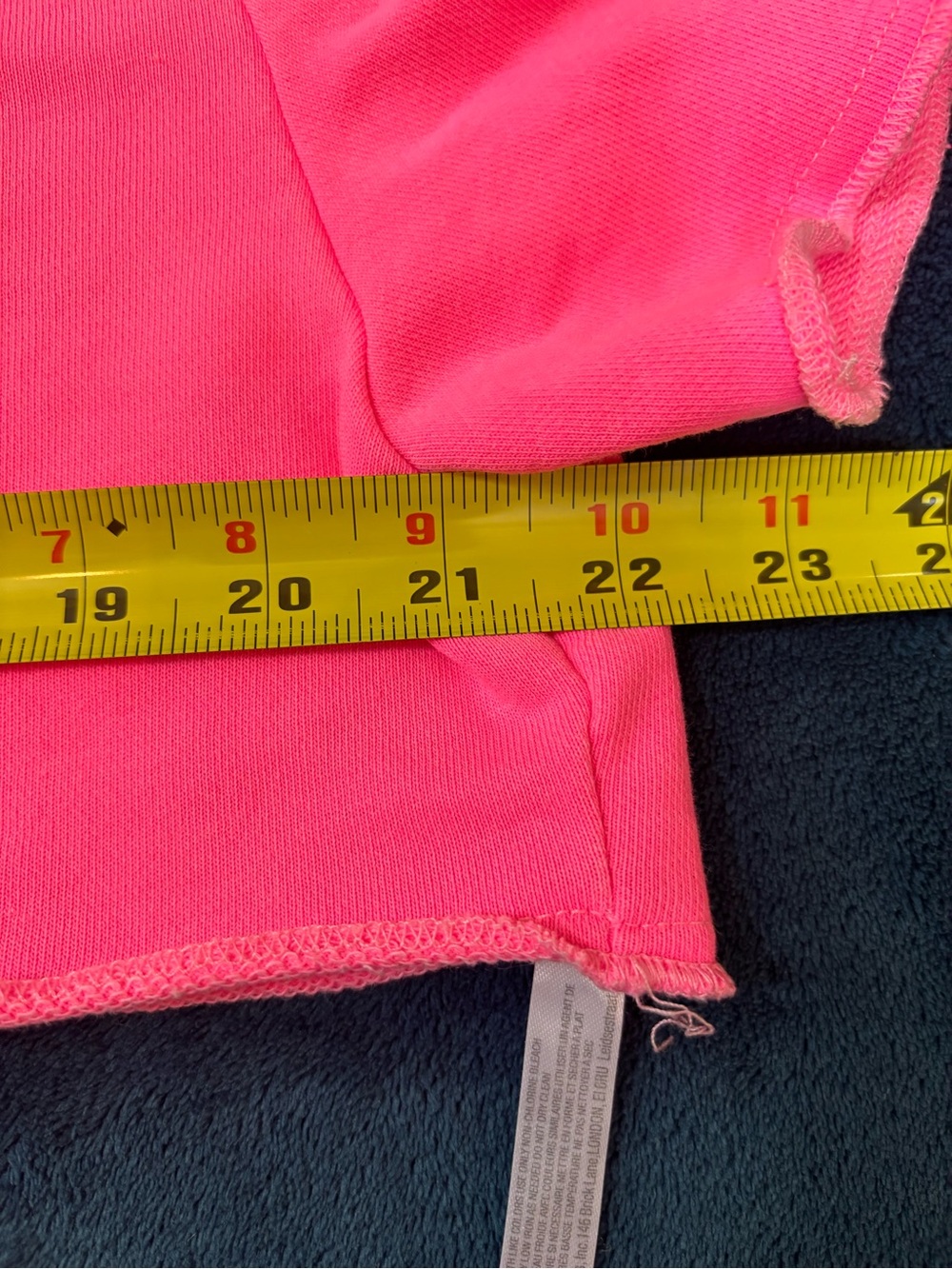 Out From Under Neon Pink Cropped V-Neck Sweatshirt Top Size Small - Picture 6 of 8